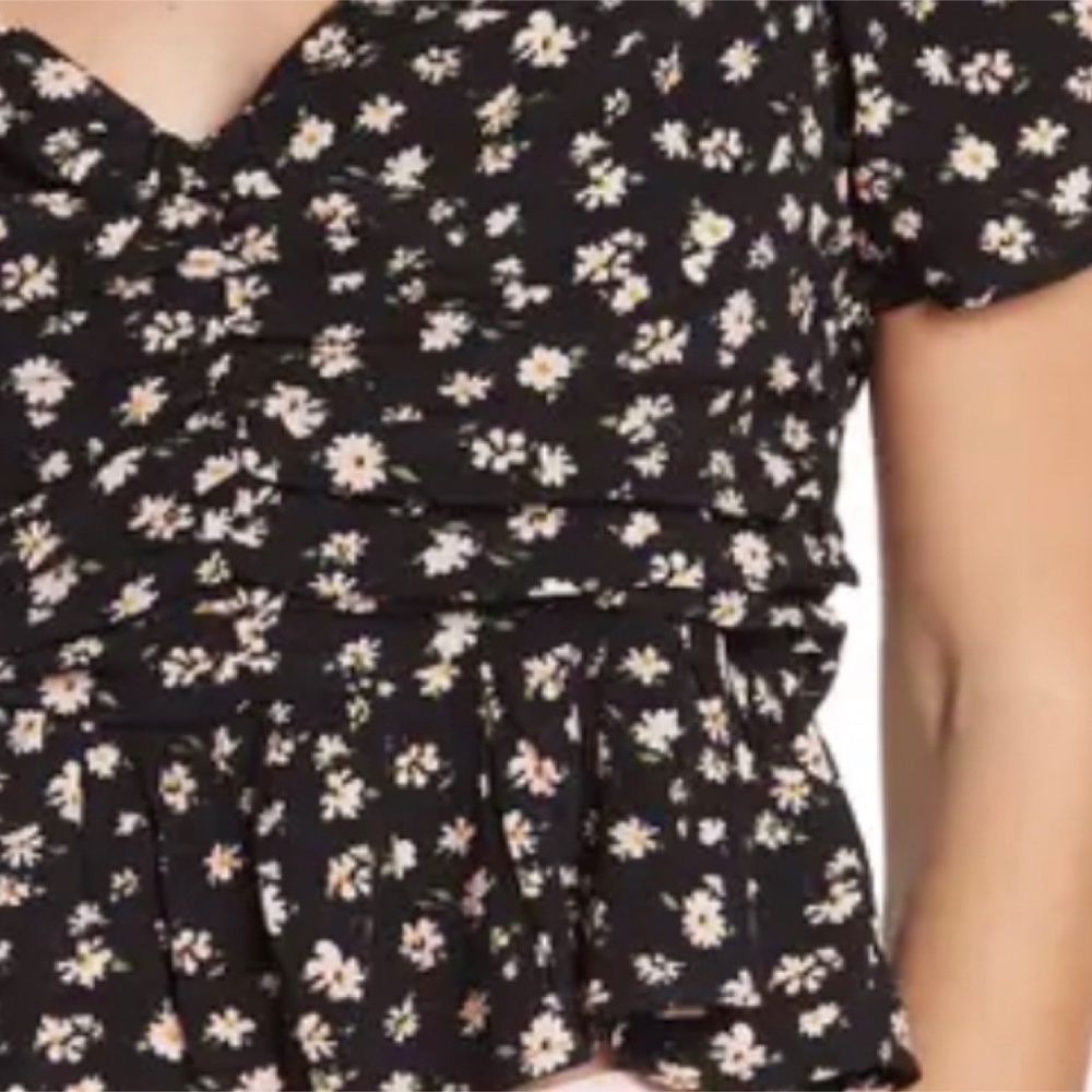 Astr PUFF SLEEVE DITSY FLORAL PRINT TOP ❤️IN STORES❤️ - Picture 3 of 3